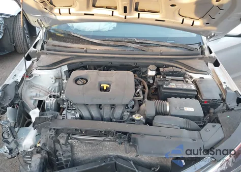 2019 Hyundai Elantra Se z USA, uszkodzony, nr VIN 5NPD74LF0KH442075